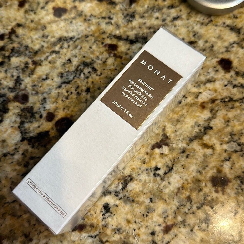 monat rewind serum